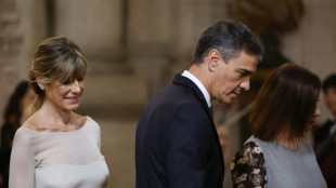 Espagne: l'épouse de Pedro Sánchez reconvoquée dans une affaire de corruption après une brève comparution