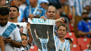 Atual campeã, Argentina estreia na Copa América contra o Canadá com lenta despedida de Messi