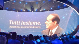 P.S Berlusconi, 'Silvio mio padre è Amore'