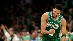 NBA: Boston écarte Philadelphie et retrouvera Miami en finale à l'Est