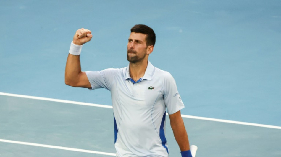 Djokovic se sobrepone a Fritz y al calor para avanzar a 'semis' en Australia