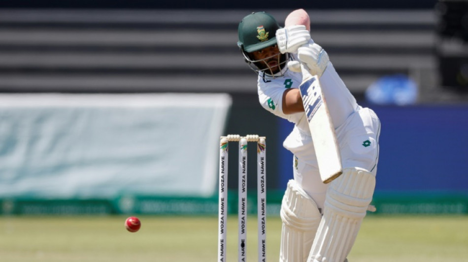 South Africa bowled out for 191 against Sri Lanka
