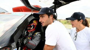 Al-Attiyah, vencedor de la segunda etapa en autos en el Dakar, Carlos Sainz líder