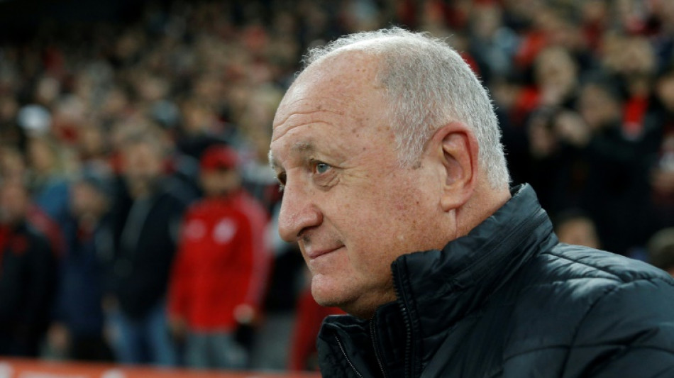 Foot: Scolari, le chant du cygne d'un monument brésilien