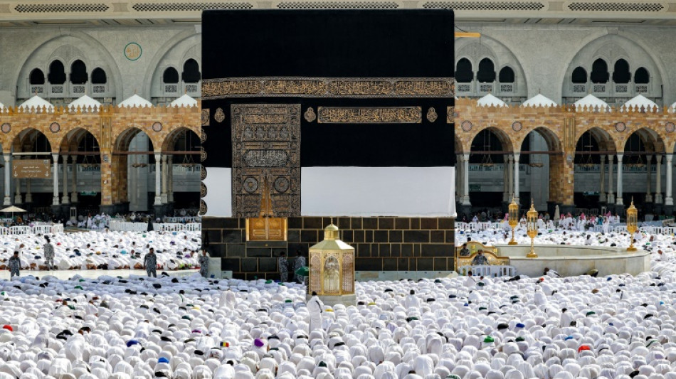 Hajj on the cheap: off-the-books pilgrims hide out in Mecca