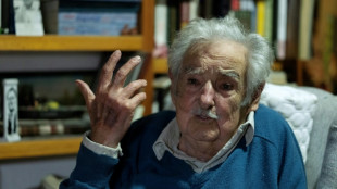 Mujica celebra como 'prêmio de despedida' volta da esquerda ao poder no Uruguai