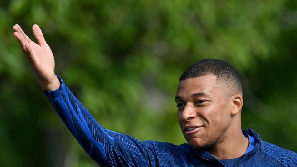 Foot: Mbappé n'a jamais discuté d'une prolongation de contrat avec le PSG