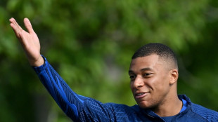 Foot: Mbappé n'a jamais discuté d'une prolongation de contrat avec le PSG