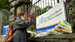 Une minute de silence en hommage à la professeure tuée au Pays basque