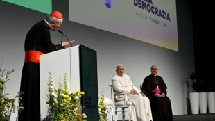 El papa advierte sobre las tentaciones "populistas" durante visita a ciudad italiana de Trieste
