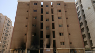 Incêndio em edifício no Kuwait deixa 49 mortos