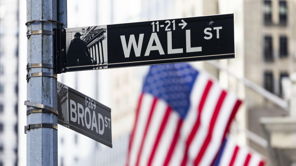 Wall Street in rialzo, record Dj nonostante dazi Trump