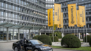 Continental anuncia que eliminará varios miles de empleos