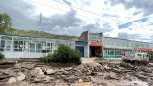 Al menos 16 muertos y decenas de desaparecidos por inundaciones en el noroeste de China