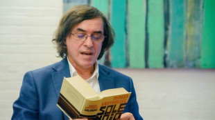 Rumano Mircea Cărtărescu gana premio FIL de Literatura de México