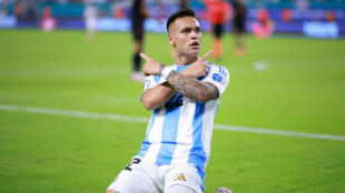 À espera de Messi, Argentina enfrenta Equador por vaga nas semis da Copa América