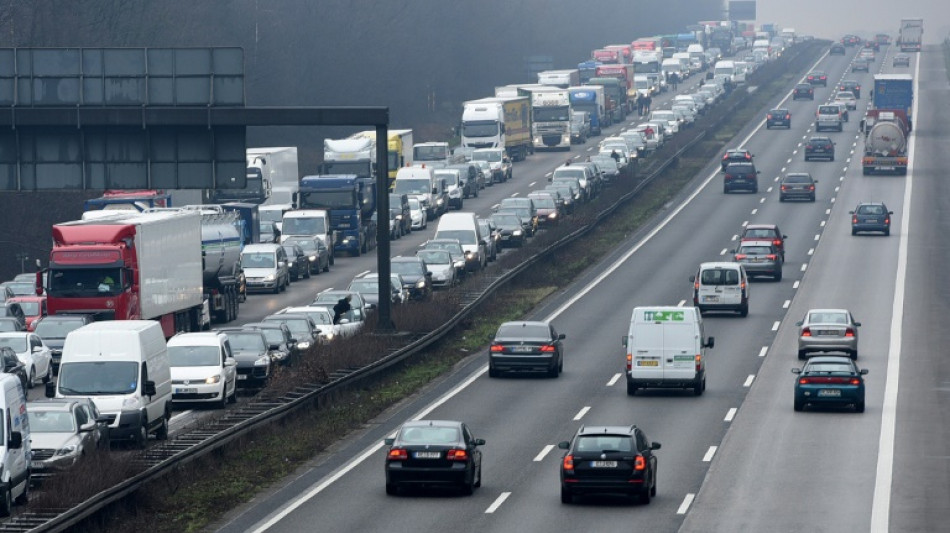 ADAC rechnet mit vielen Staus zu Beginn von Osterferien