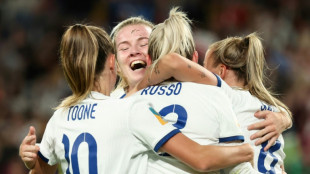 Mondial féminin: l'Angleterre écarte la surprise Colombie, et rejoint l'Australie