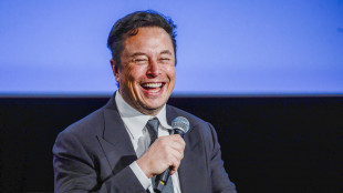 Gli azionisti di Tesla votano maxi-compenso Musk, è referendum