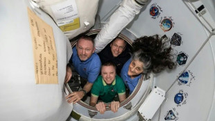 Astronautas varados en la EEI, más cerca de volver a la Tierra