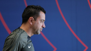 'Hora de dar um passo à frente', diz Xavi antes de estreia do Barça na Champions