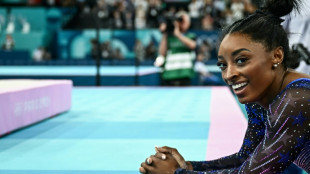 Simone Biles alfineta Trump com piada sobre 'trabalho de negro'