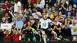 Euro féminin: l'Allemagne bat la France 2-1 et rejoint l'Angleterre en finale