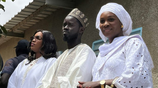 Com eleição do novo presidente do Senegal, suas duas esposas serão primeiras-damas