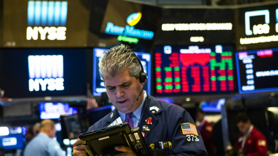 Wall Street ouvre en hausse, chasse aux bonnes affaires