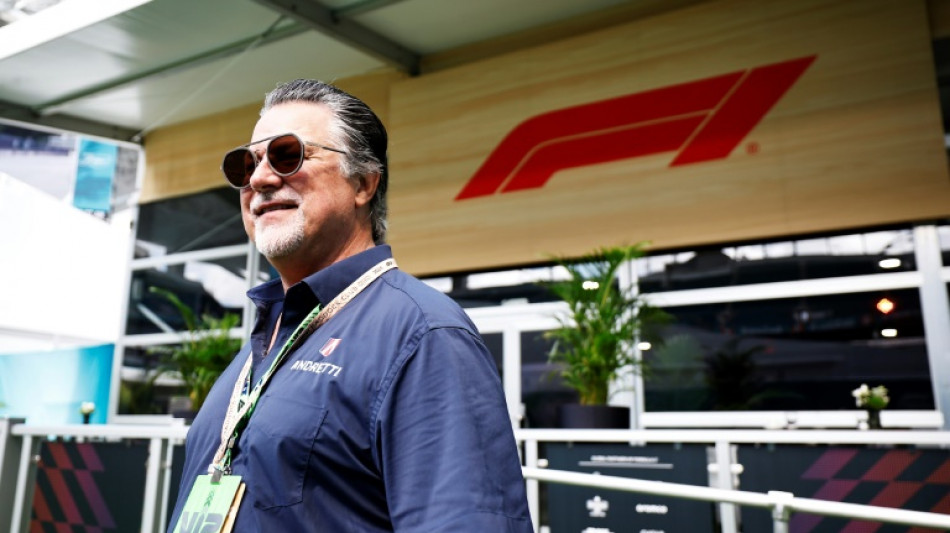 Andretti assina com Pat Symonds e persiste em seu desejo de competir na F1