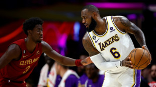 NBA: les Cavs de Mitchell roulent sur les Lakers de LeBron James