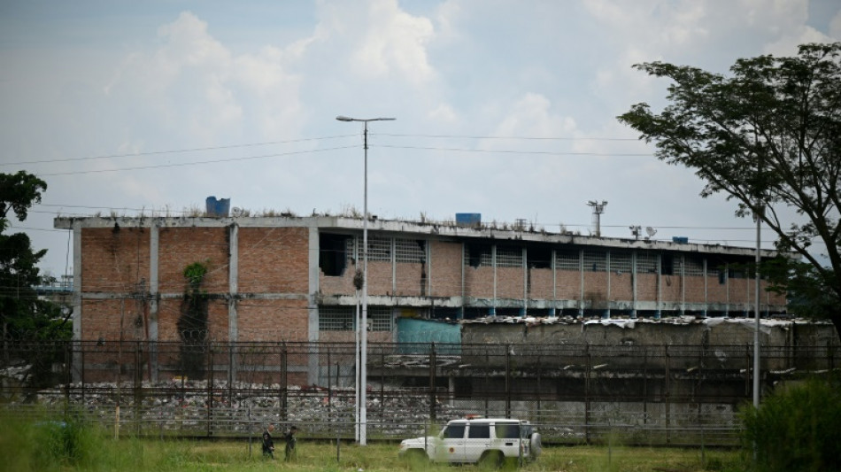 Presos de al menos 16 cárceles de Venezuela mantienen una huelga de hambre, según una ONG