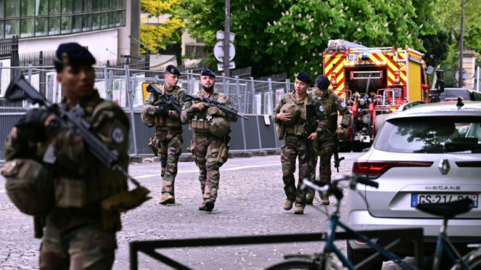 Consulat d'Iran à Paris: un homme interpellé après une alerte