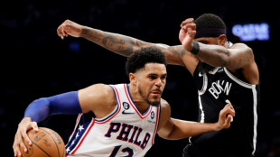 NBA: les Sixers qualifiés, les Suns tout près, les Lakers écrasent les Grizzlies