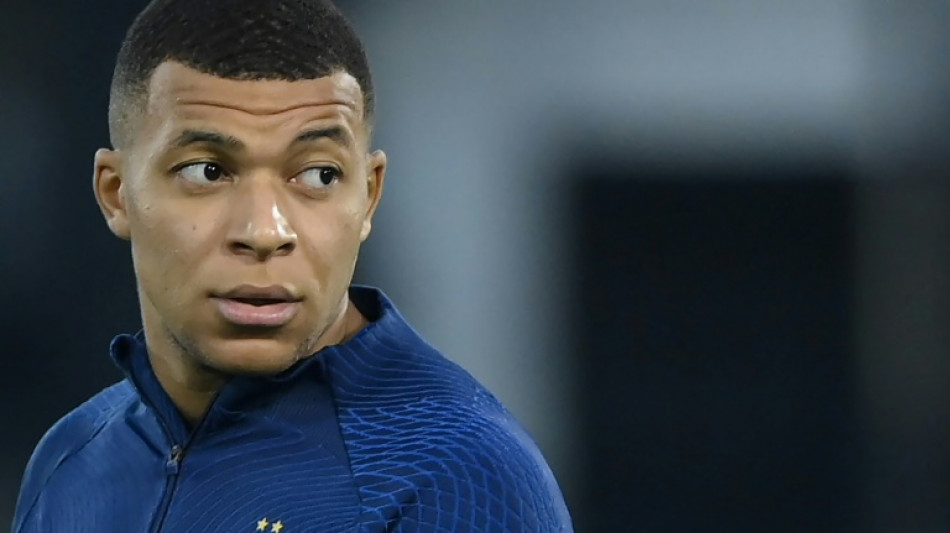 Kylian Mbappé de retour à l'entraînement avec le PSG, trois jours après la finale du Mondial