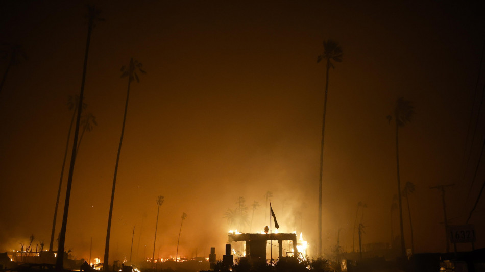 Media, altri due incendi a Los Angeles