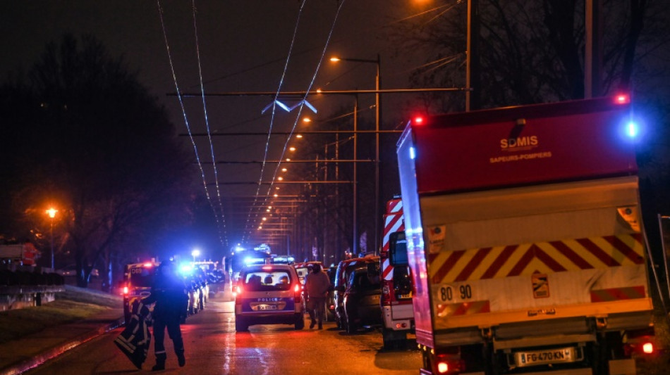 Diez personas, entre ellas cinco menores, mueren en un incendio en Francia