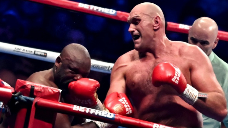 Boxe: Fury domine encore Chisora, avec Usyk en bord de ring