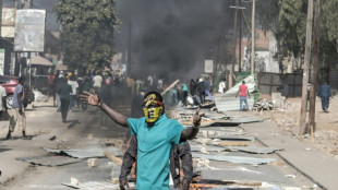 Adiamento de eleições gera distúrbios e prisões no Senegal