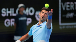 Tel-Aviv: maître de ses émotions, Djokovic se qualifie pour sa 4e finale de la saison