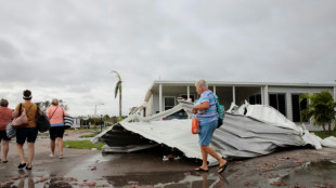 El huracán Ian deja miedo, inundaciones y árboles caídos en el suroeste de Florida