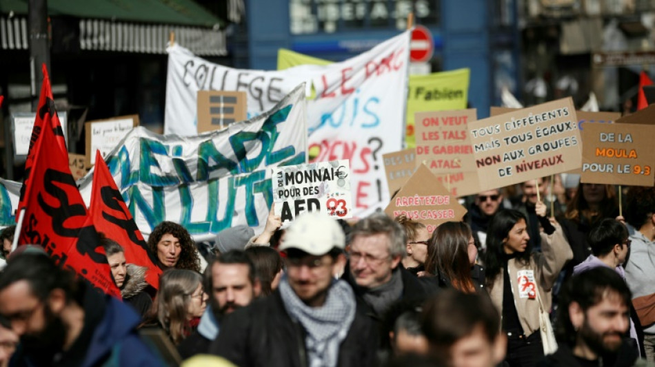 Des enseignants de Seine-Saint-Denis dans la rue pour réclamer un plan d'urgence