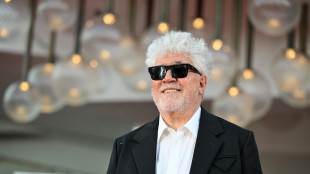 Leone d'oro alla Stanza accanto di Pedro Almodovar