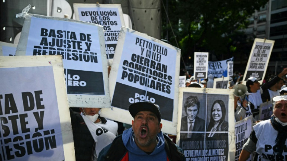 Dez detidos e vários feridos em protestos contra ajuste fiscal na Argentina