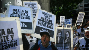 Dez detidos e vários feridos em protestos contra ajuste fiscal na Argentina