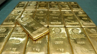 Prezzo dell'oro in rialzo a 2365 dollari