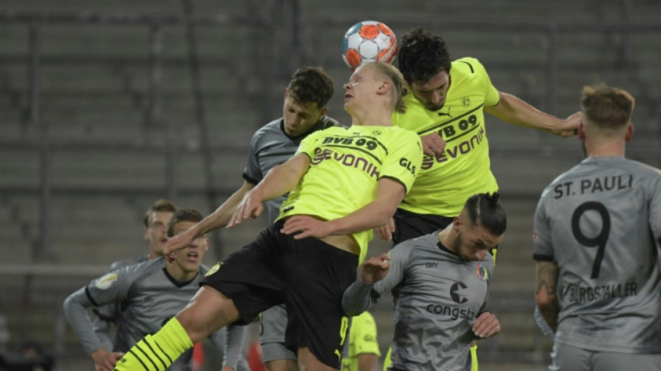 Coupe d'Allemagne: Dortmund piégé par le club de D2 de St Pauli