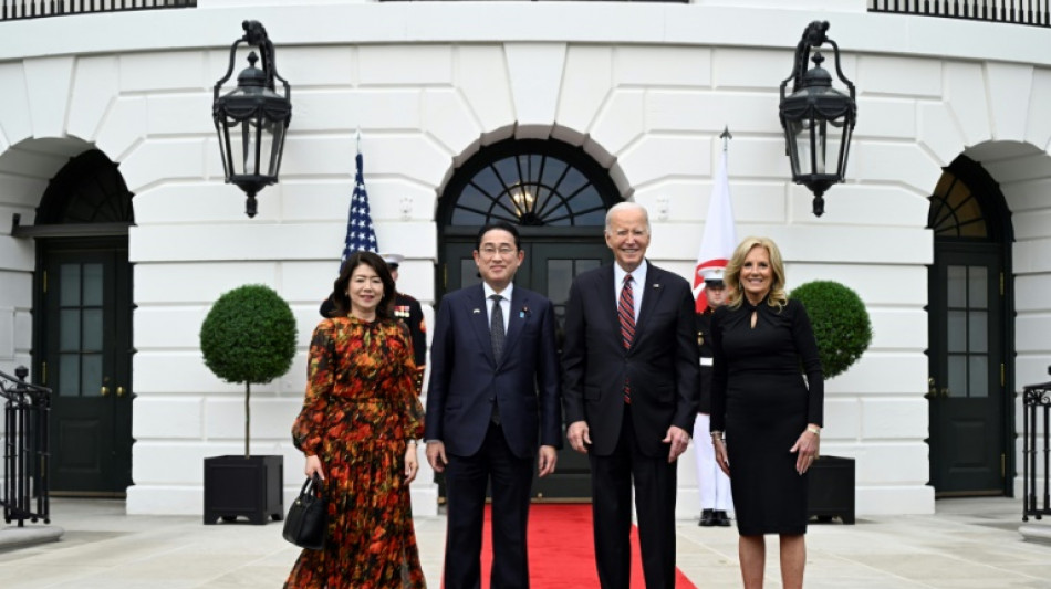 Biden recebe premiê japonês para fortalecer laços diante da China