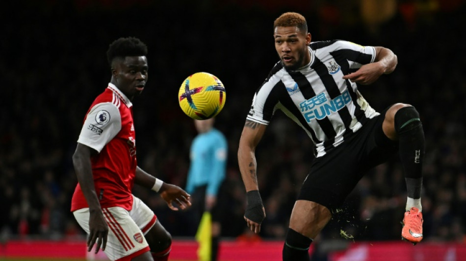 Angleterre: Newcastle tient tête à Arsenal, Manchester United au pied du podium