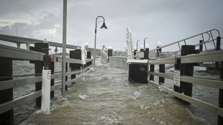 L'ouragan Idalia balaie la Floride et provoque des inondations